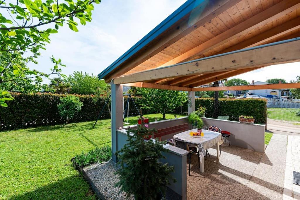 Apartament Jani Poreč Zewnętrze zdjęcie